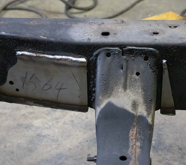 Kentrol Center Frame Section Right Side RB7130R