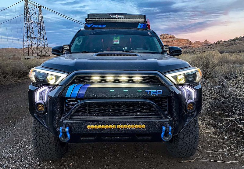 Cali Raised LED 2010-2021 Toyota 4Runner Ditch Moun CR2497