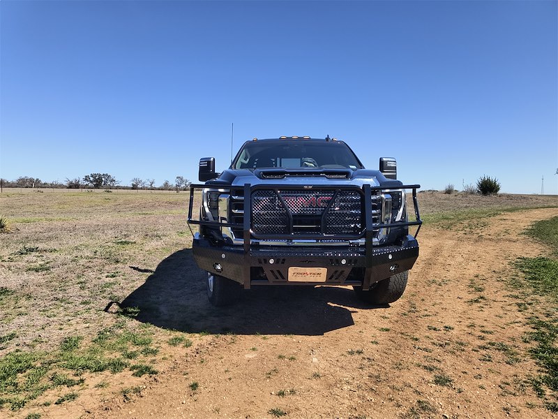 Frontier Truck Gear Front Bumper 300324008