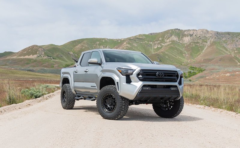 ReadyLift 3'' Sst Lift Kit W/ Falcon 1.1 Rear 6954320