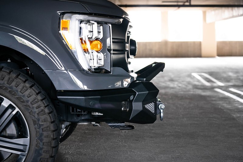 DV8 Offroad Bull Bar Light Mnt LBUN01