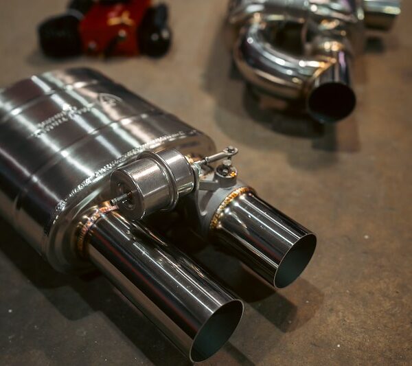 Valvetronic Designs Valved Muffler Kit 63Mm Dualout X2 63UALOUTX2