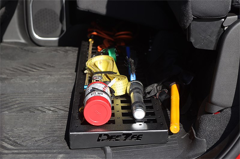 Dee Zee Underseat Molle Panel Cargo Organi DZ713