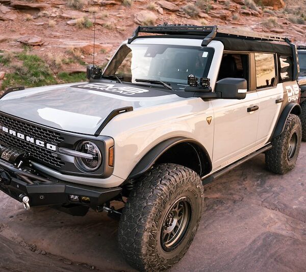DV8 Offroad 2021-2023 Ford Bronco Spec Series F FBBR05