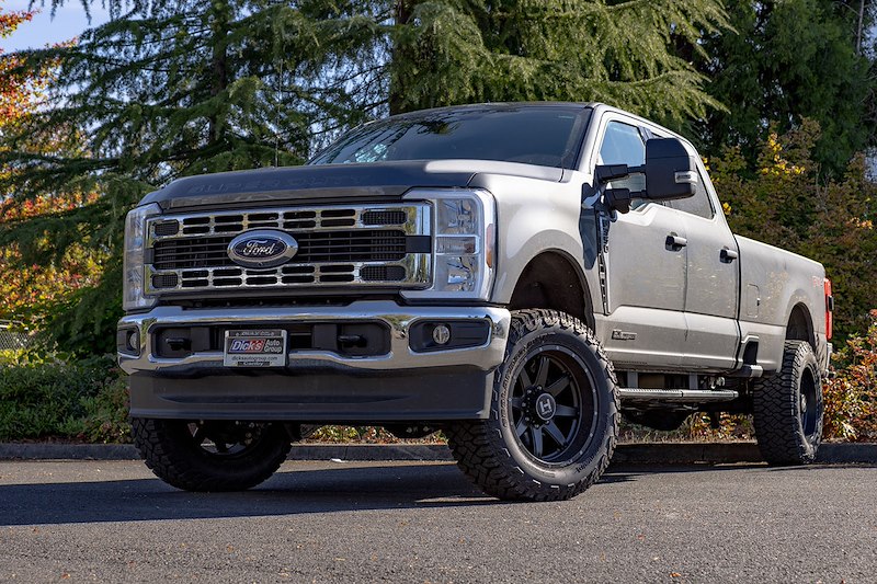 Ironman 4x4 3.5' Lift & Level Kit | Front=3.5' 76123001