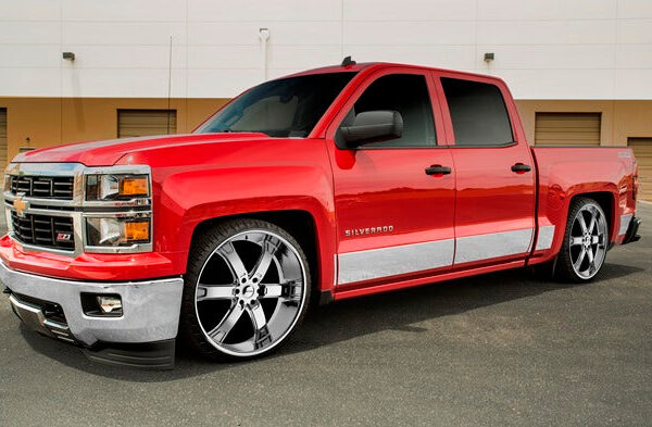 ICI Rocker Panel Molding T2402304M