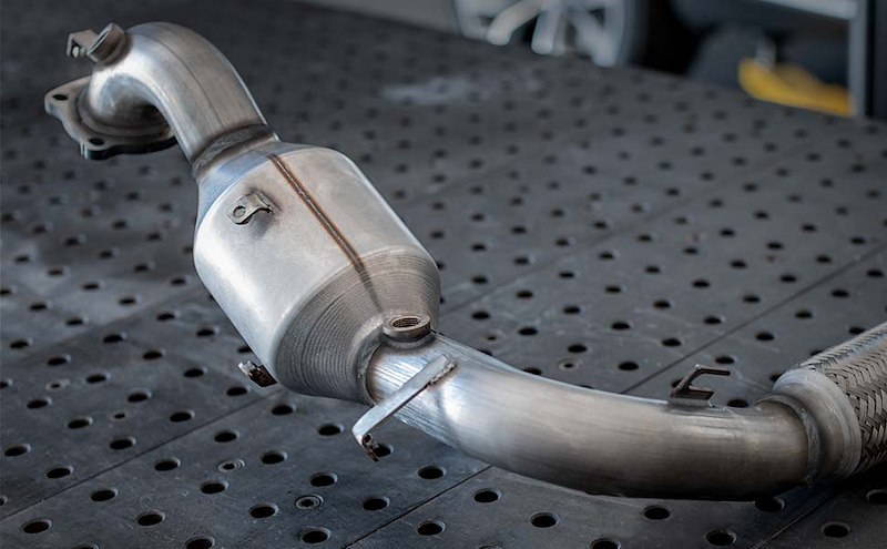 MagnaFlow Direct-Fit Catalytic Converter 5631455