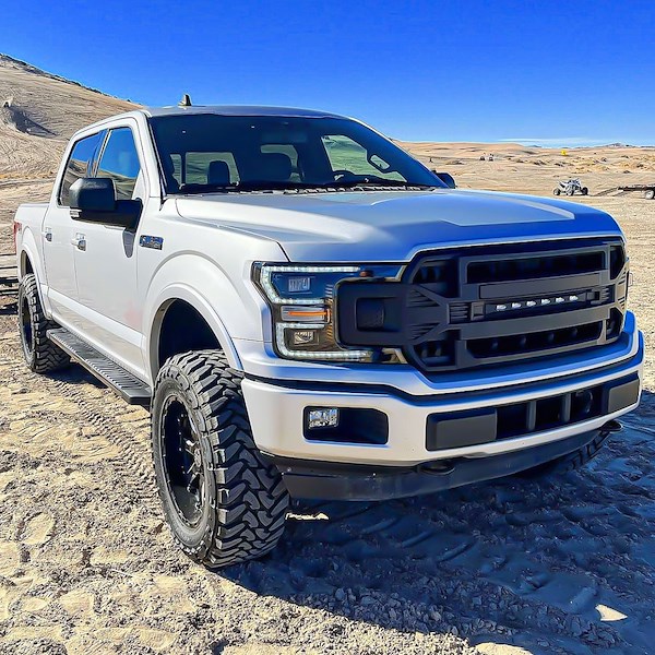 American Modified Armor Grille With Led Off-Road Ligh MFMAA00120