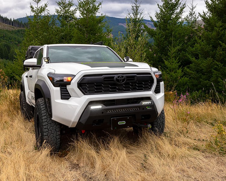 Ironman 4x4 Raid Front Winch Bumper Kit | Toyot BBR119I