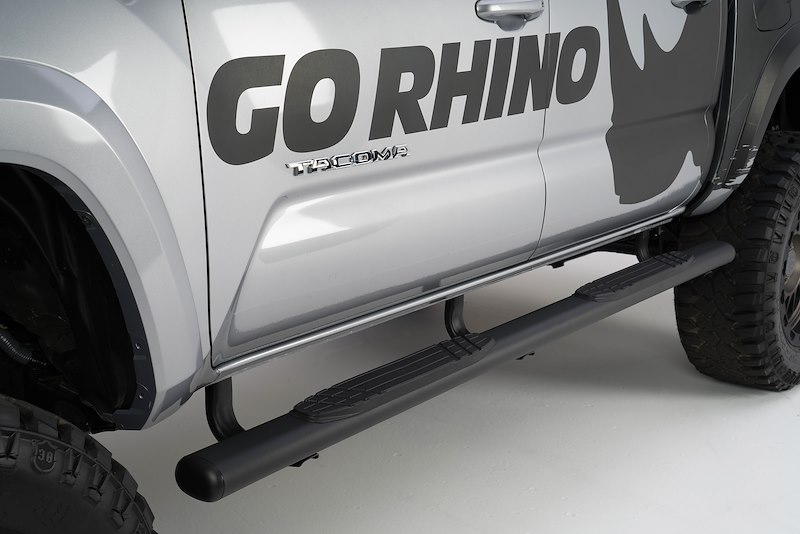 Go Rhino Side Steps 104443280T