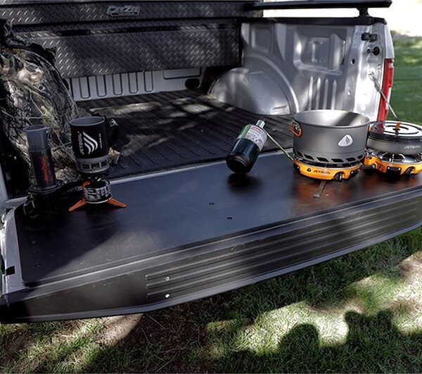 Dee Zee Bed Protection – Tailgate Protector DZ284123