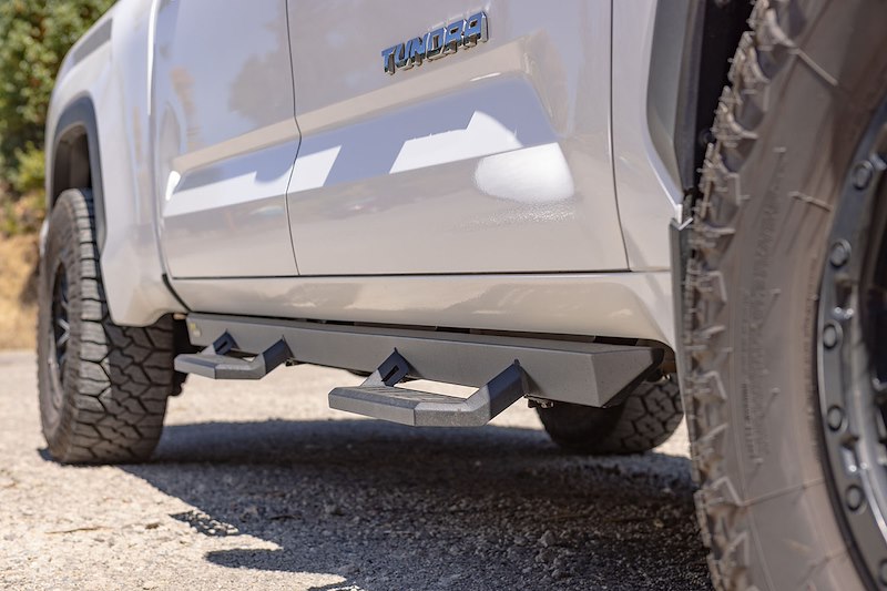 Ironman 4x4 Edc Side Steps | Toyota Tundra Crew SS098N