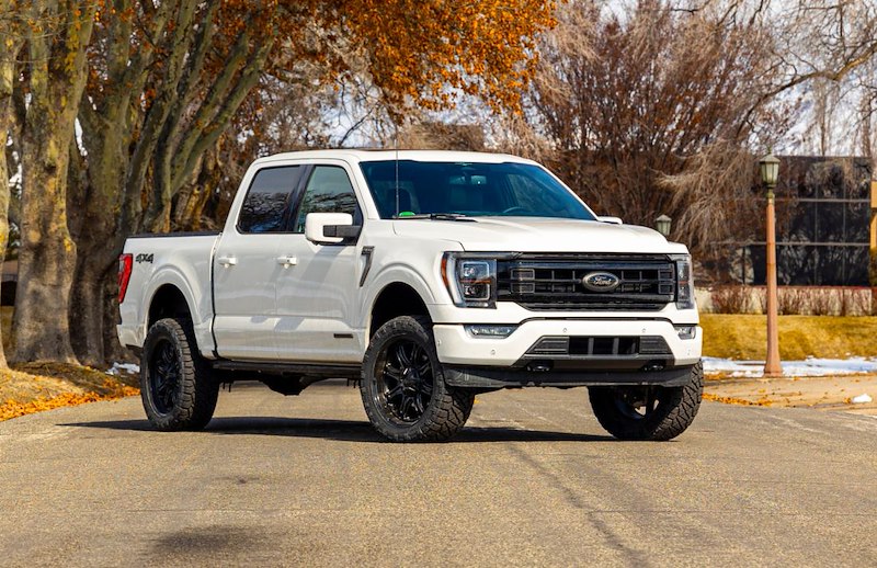 ReadyLift 3.5'' Sst 2.1 Lift Kit With Falcon 6221440